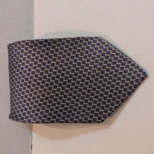 Barrington Men's Blue & Gold Print 100% Silk Tie Length 58"